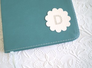Scalloped Circle Die Cut
